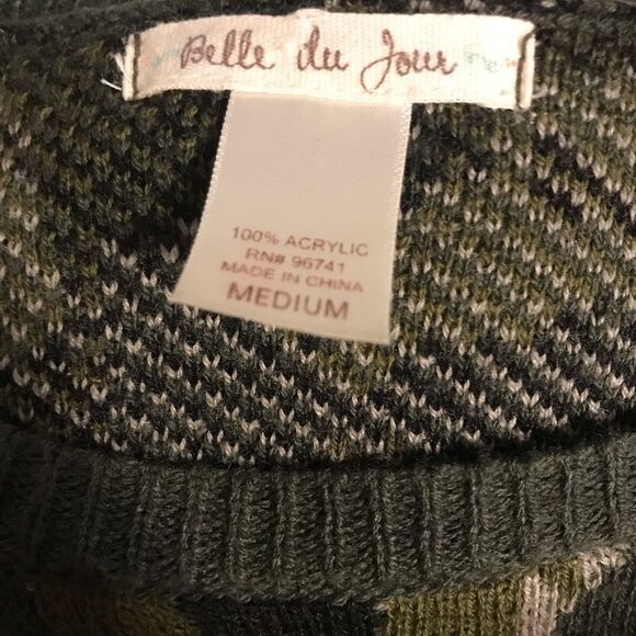 ⭐️HOST PICK Belle du Jour embellished camo sweater - Picture 4 of 6